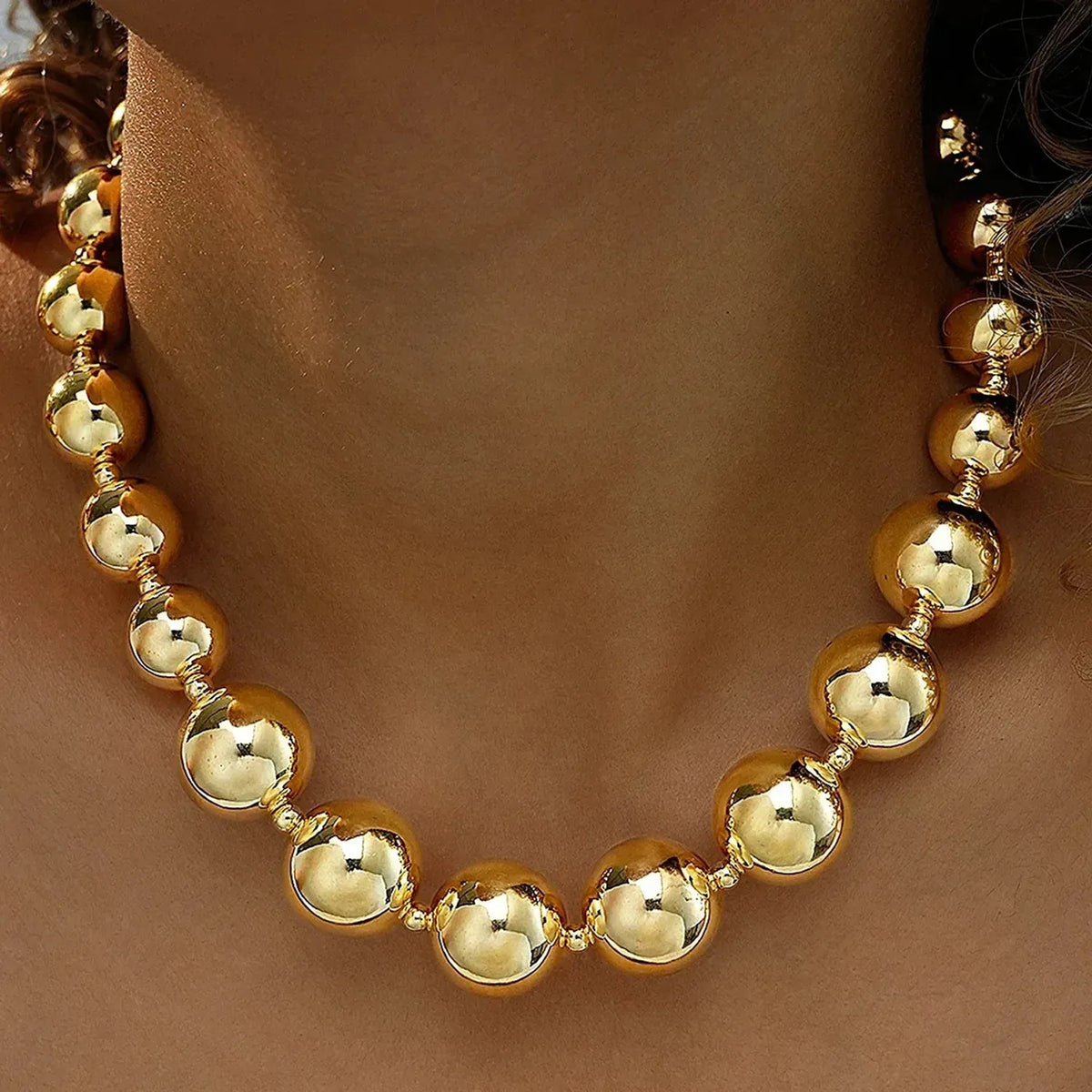 Unisex Gold Plated Metal Bead Collarbone Necklace Jewelry Y2K Spliced Choker Chain